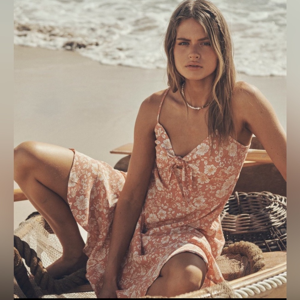Kivari Athena Ditsy Retro Line Drawn Earthy Tone Floral Strappy Midi Dress